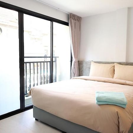 Хостел Y House Patong Экстерьер фото