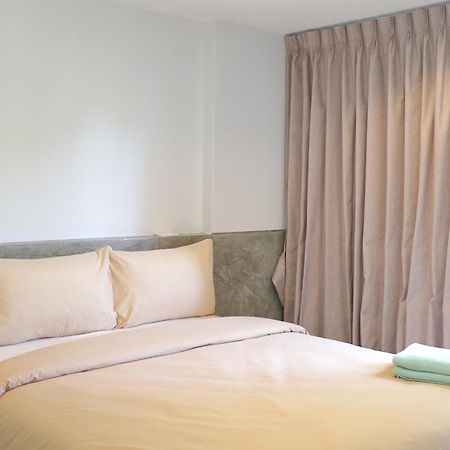 Хостел Y House Patong Экстерьер фото