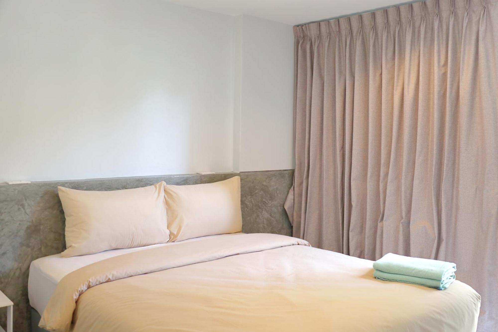 Хостел Y House Patong Экстерьер фото